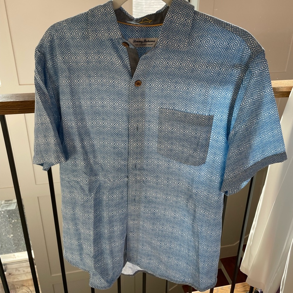 Men’s Tommy Bahama the coconut point shirt